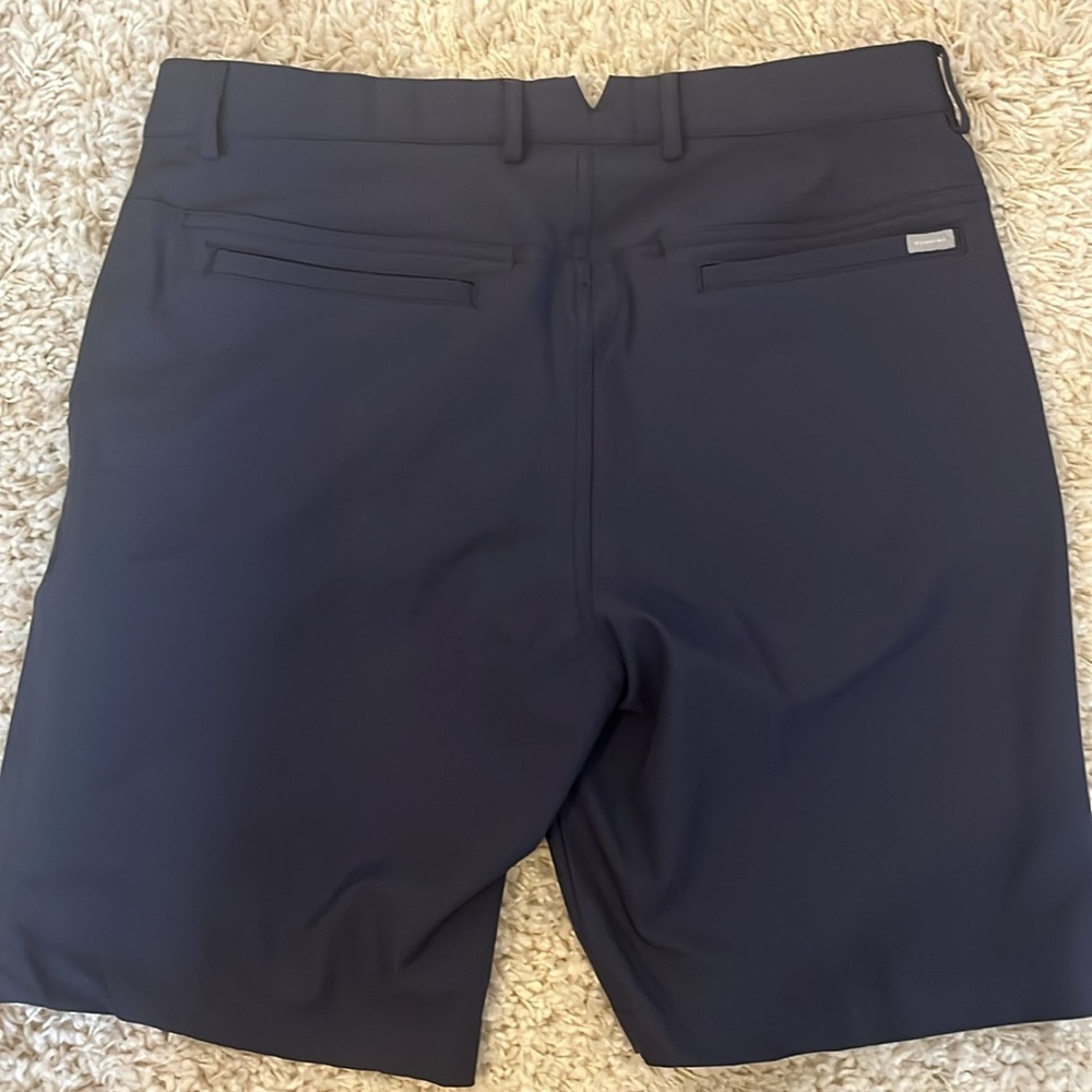 Dunning Men’s golf shorts size 34 waist. Navy blue. Extra button. - Picture 4 of 4